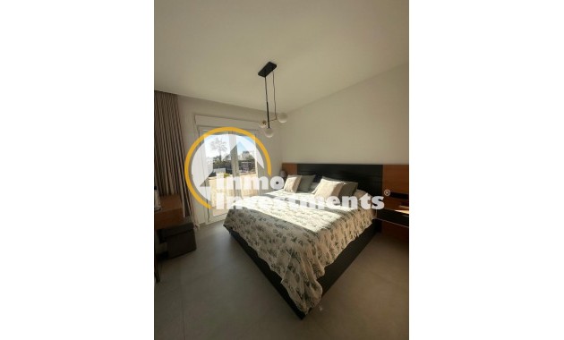 Resale - Villa - Algorfa