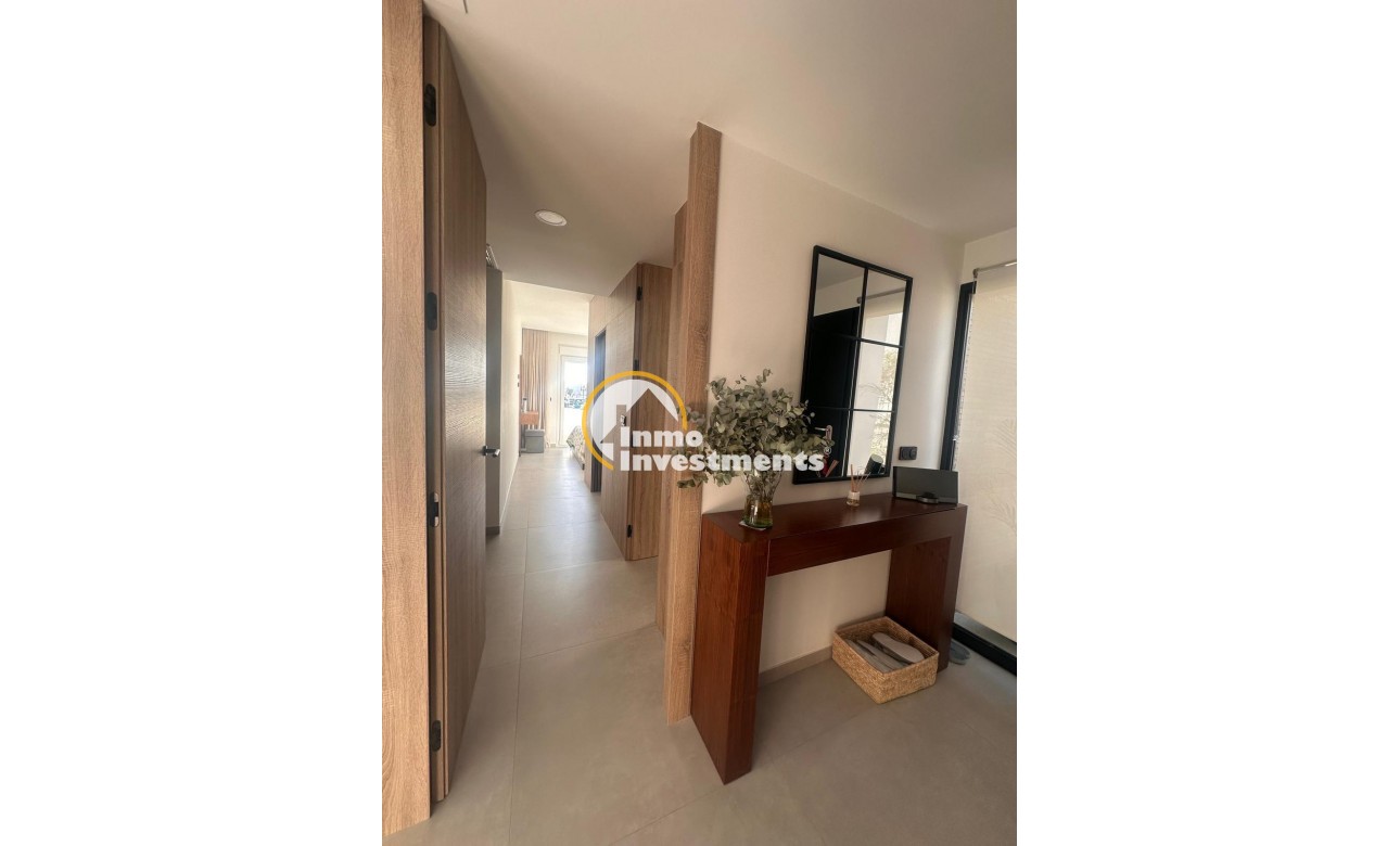 Resale - Villa - Algorfa