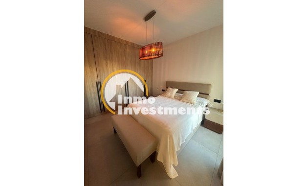 Resale - Villa - Algorfa