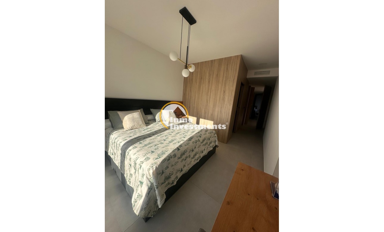 Resale - Villa - Algorfa