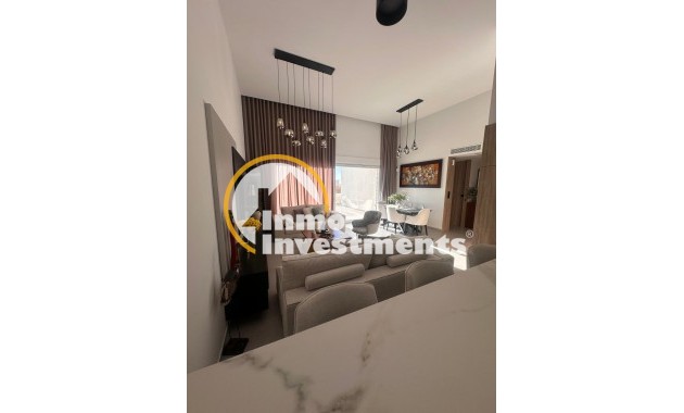 Resale - Villa - Algorfa