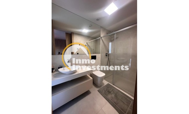 Resale - Villa - Algorfa