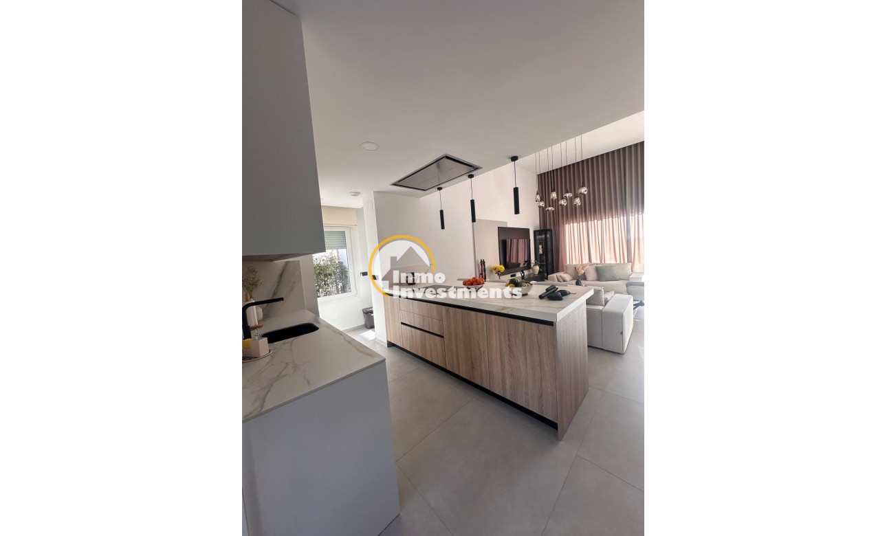 Resale - Villa - Algorfa