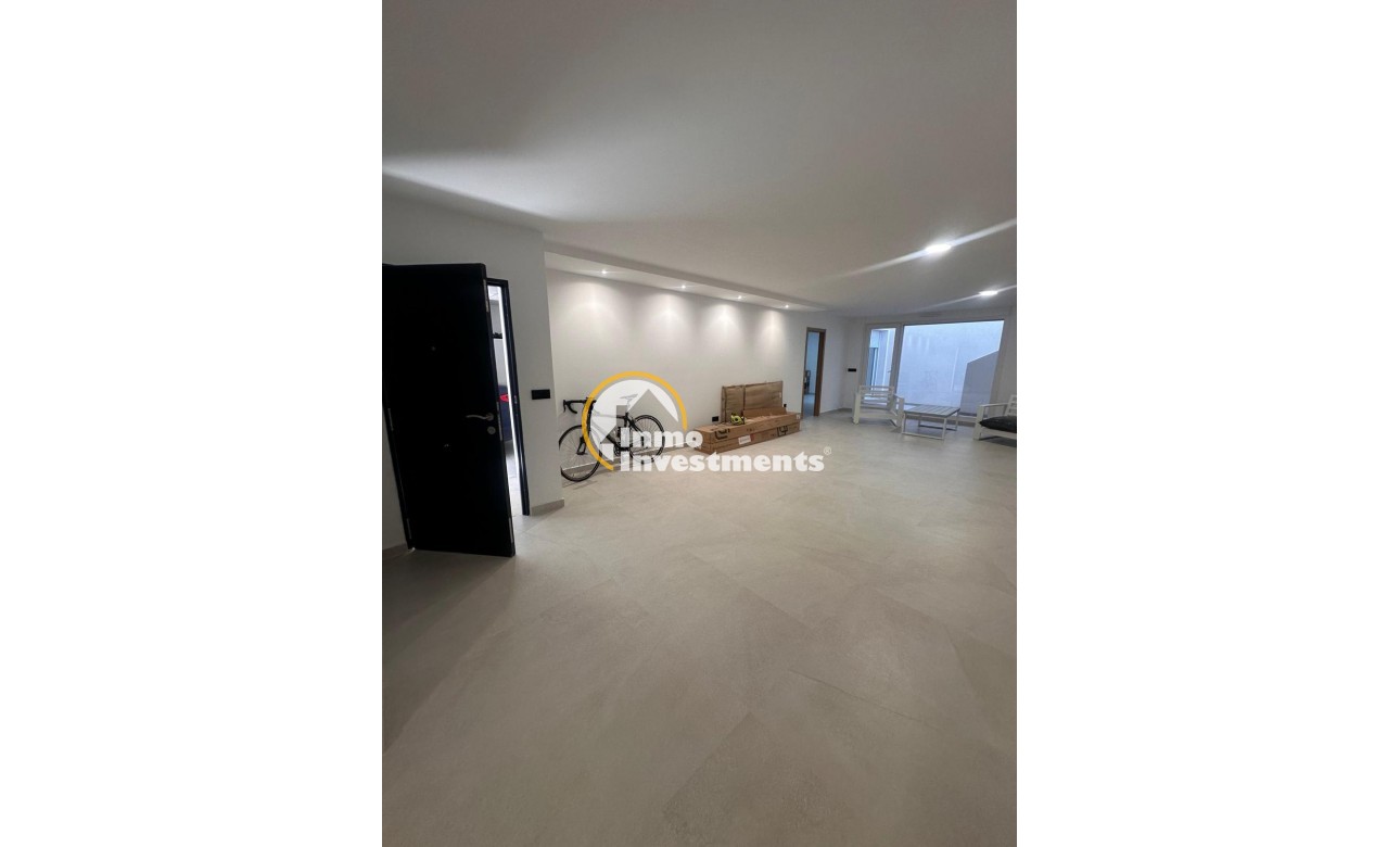 Resale - Villa - Algorfa