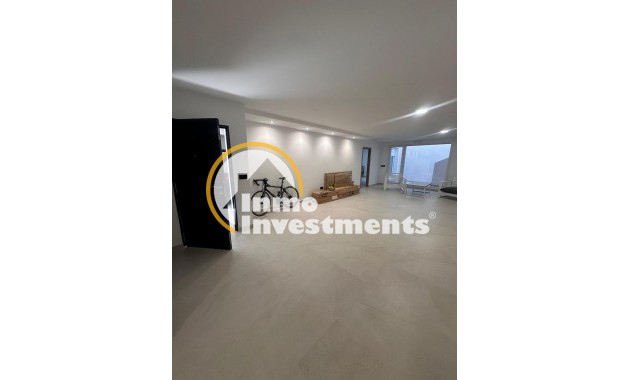 Resale - Villa - Algorfa