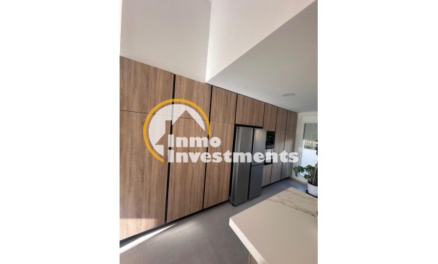 Resale - Villa - Algorfa