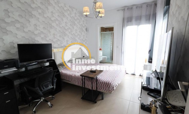 Reventa - Chalet independiente - Orihuela Costa - Los Dolses