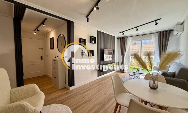 Resale - Apartment - Torrevieja - Playa del Cura