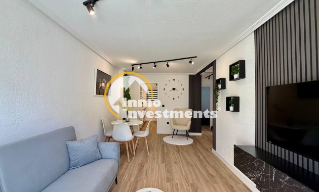 Resale - Apartment - Torrevieja - Playa del Cura