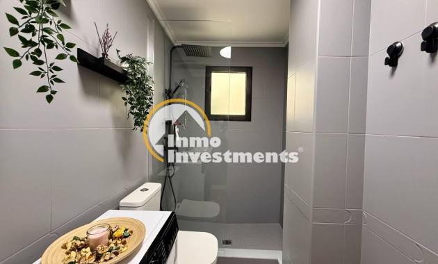 Resale - Apartment - Torrevieja - Playa del Cura