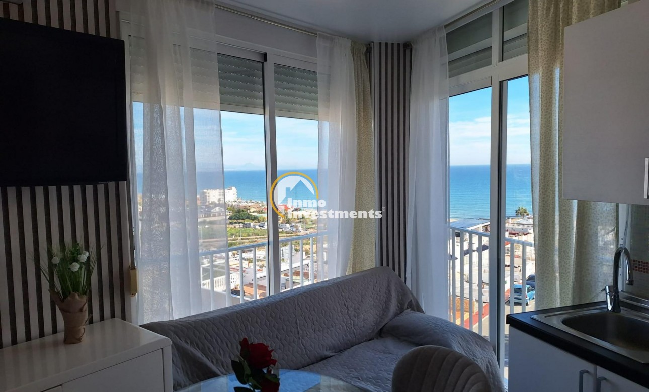 Reventa - Estudio - Torrevieja - Torrejón