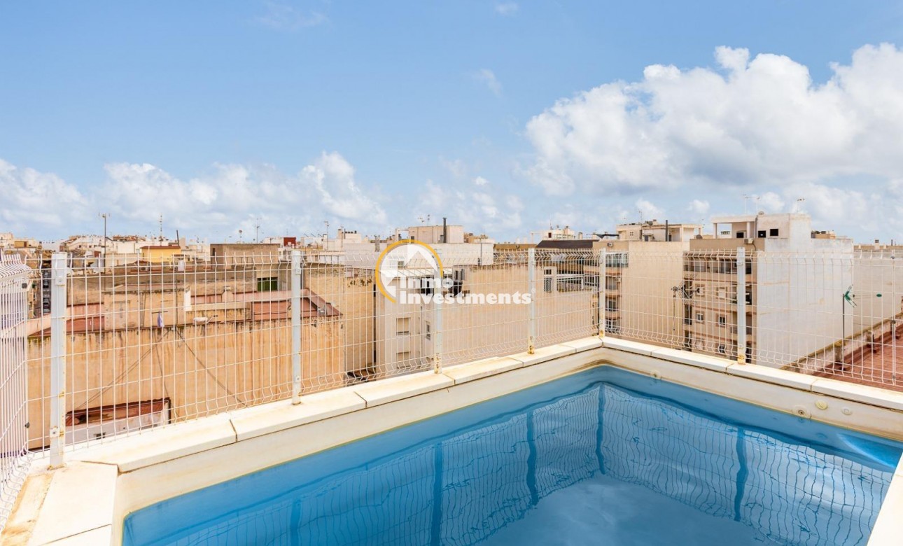 Resale - Apartment - Torrevieja - Estacion de autobuses