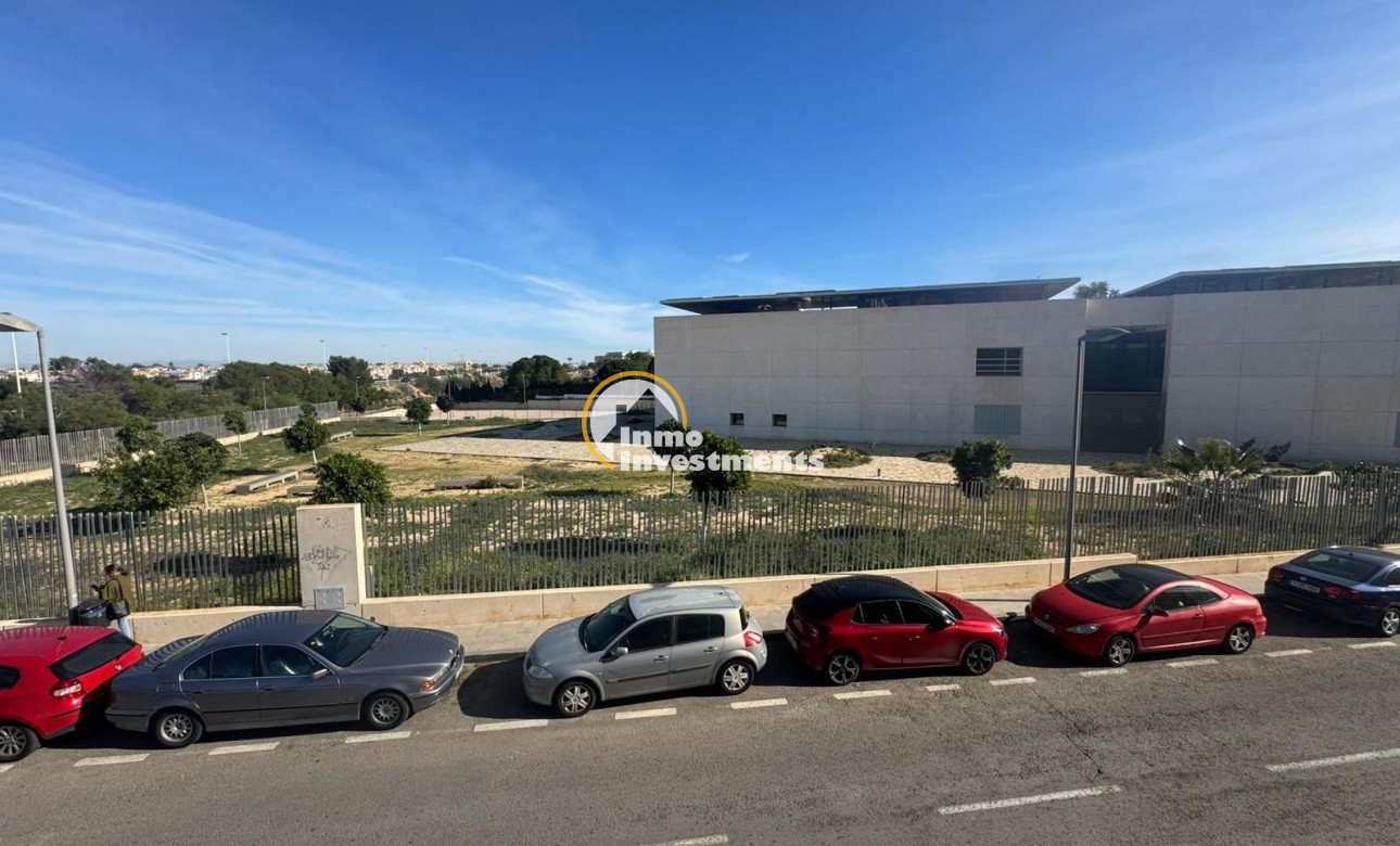 Reventa - Apartamento - Torrevieja - Acequion