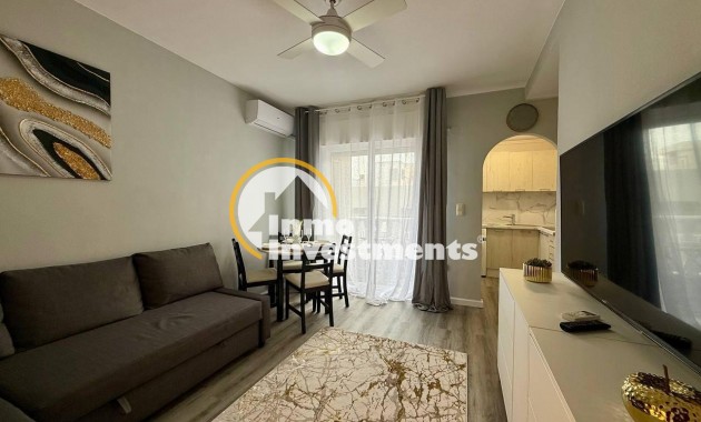Resale - Apartment - Torrevieja - Playa del Cura