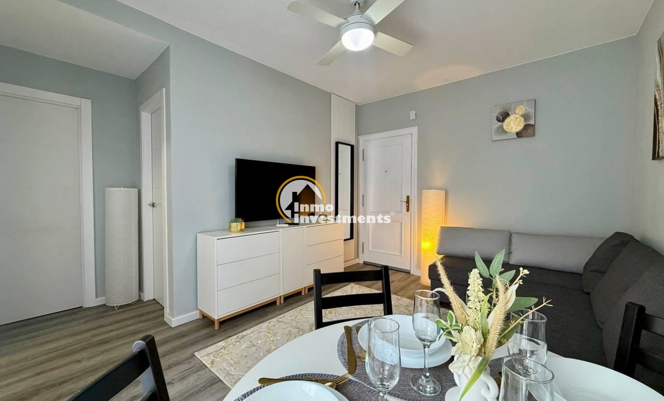 Resale - Apartment - Torrevieja - Playa del Cura