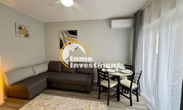 Resale - Apartment - Torrevieja - Playa del Cura