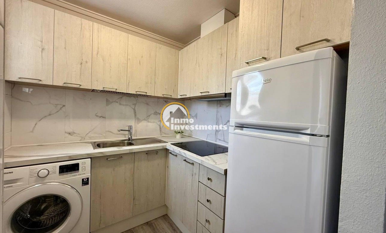 Resale - Apartment - Torrevieja - Playa del Cura