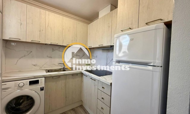 Resale - Apartment - Torrevieja - Playa del Cura