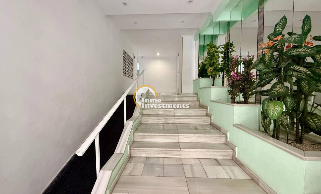 Resale - Apartment - Torrevieja - Playa del Cura