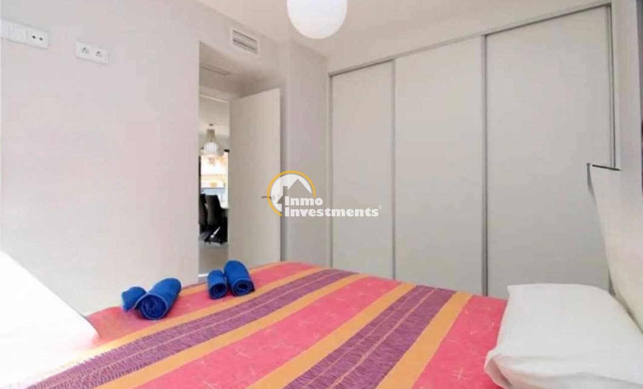 Reventa - Chalet independiente - Orihuela Costa - PAU 26