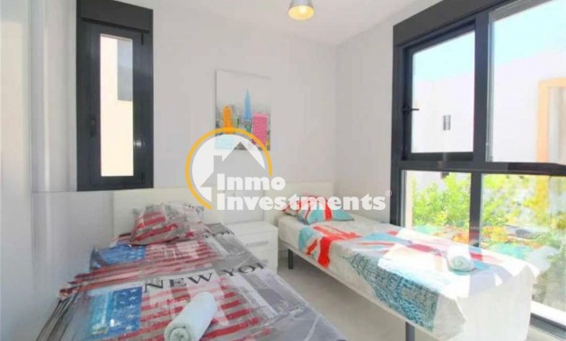 Reventa - Chalet independiente - Orihuela Costa - PAU 26