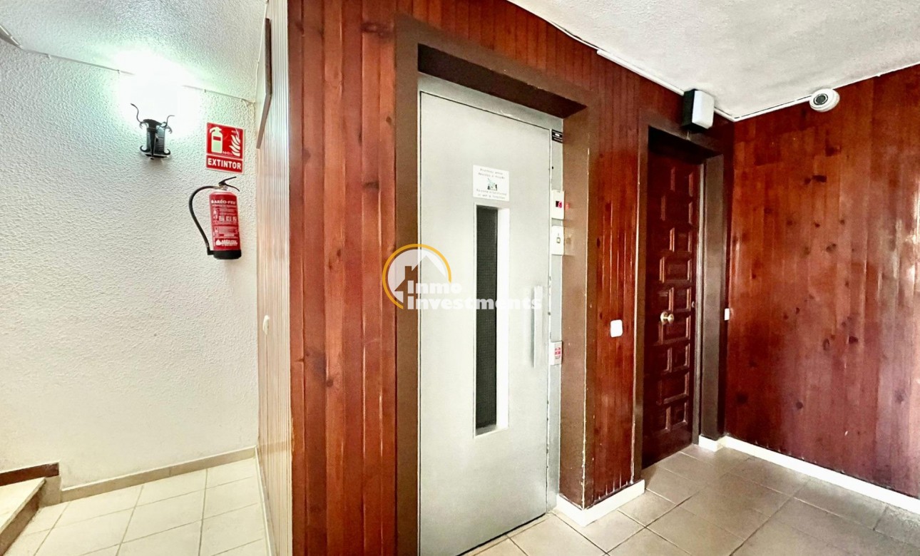 Reventa - Apartamento - Torrevieja - Playa del Cura