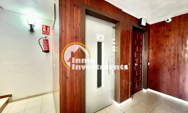 Reventa - Apartamento - Torrevieja - Playa del Cura