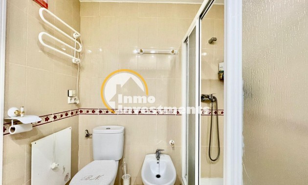 Reventa - Apartamento - Torrevieja - Playa del Cura