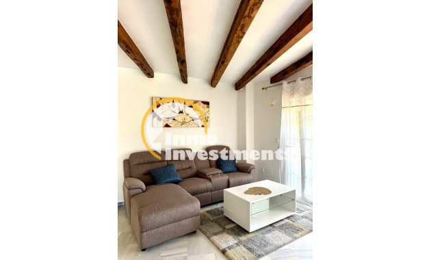 Reventa - Apartamento - Torrevieja - Los Frutales