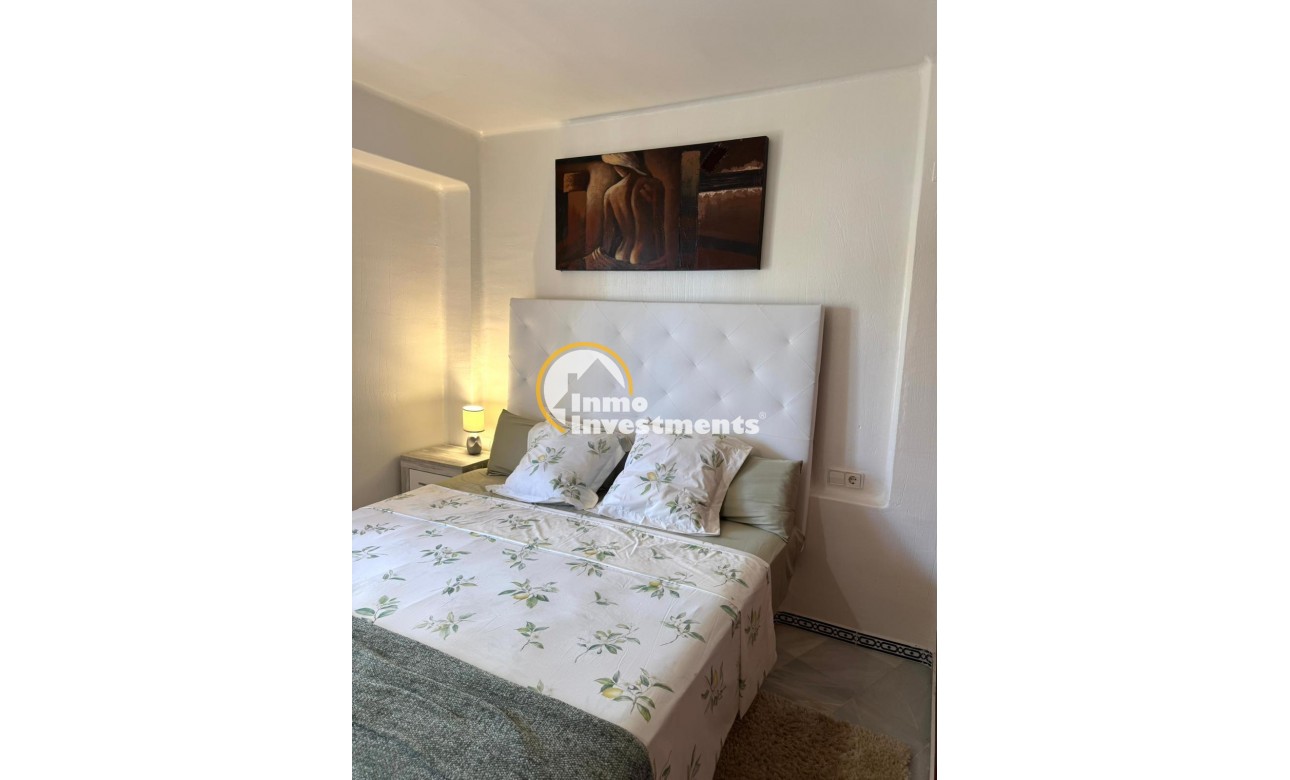 Reventa - Apartamento - Torrevieja - Los Frutales