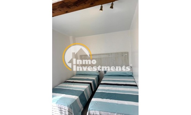 Reventa - Apartamento - Torrevieja - Los Frutales