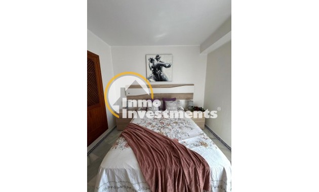 Reventa - Apartamento - Torrevieja - Los Frutales