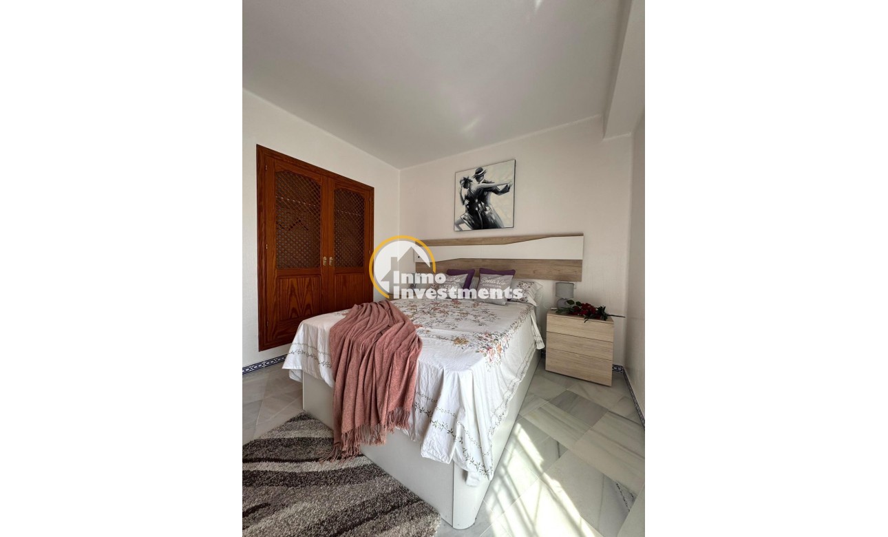 Reventa - Apartamento - Torrevieja - Los Frutales
