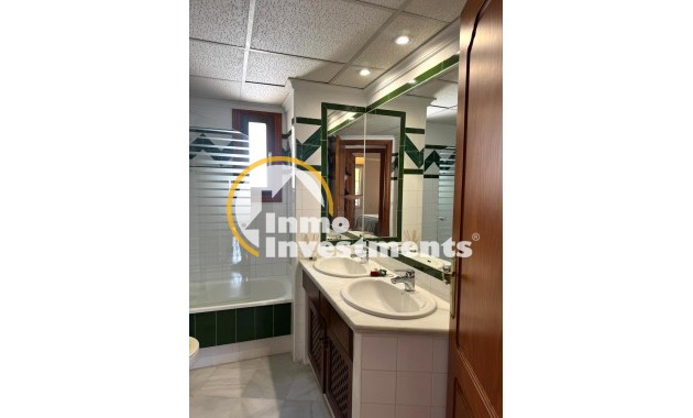 Reventa - Apartamento - Torrevieja - Los Frutales