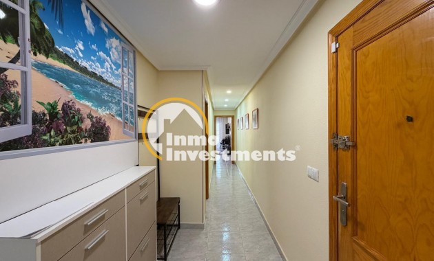 Resale - Apartment - Torrevieja - Playa del Cura
