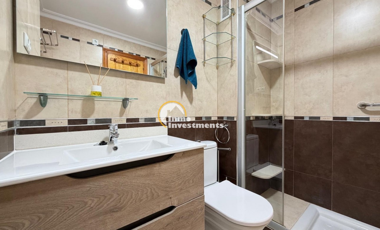 Resale - Apartment - Torrevieja - Playa del Cura