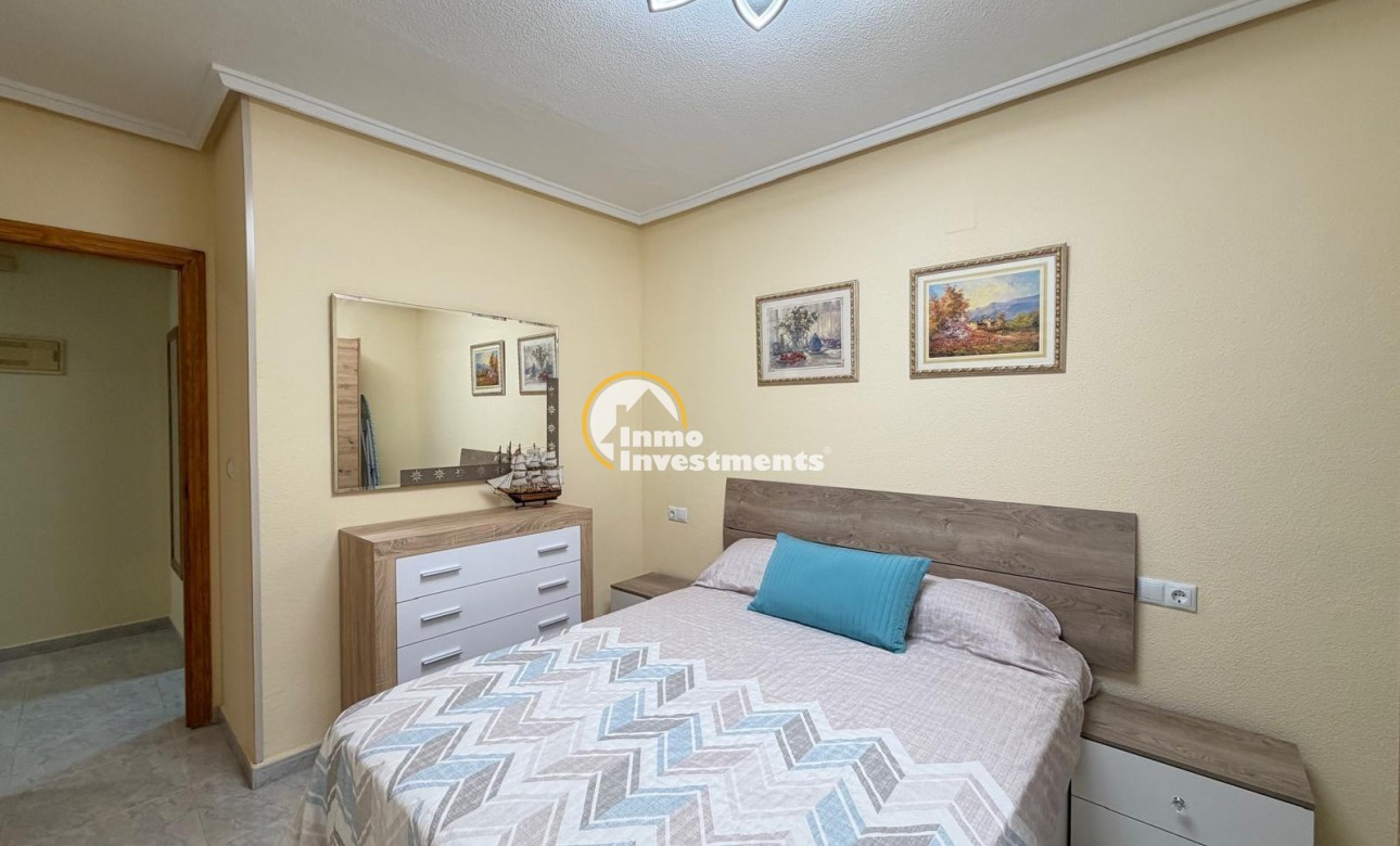 Resale - Apartment - Torrevieja - Playa del Cura