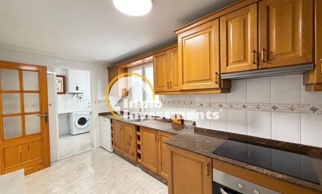 Resale - Apartment - Torrevieja - Playa del Cura