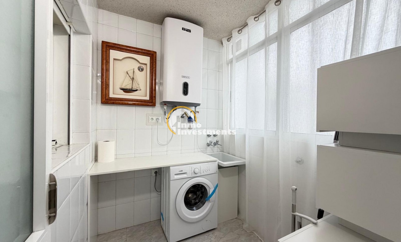 Resale - Apartment - Torrevieja - Playa del Cura