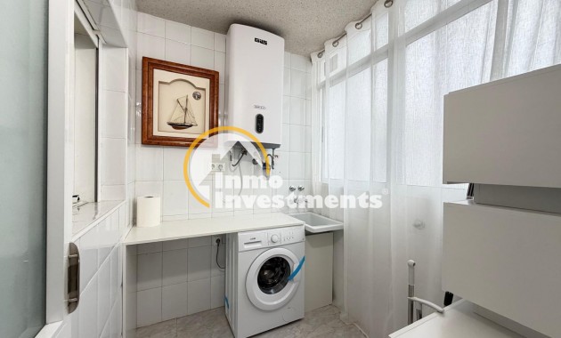 Resale - Apartment - Torrevieja - Playa del Cura