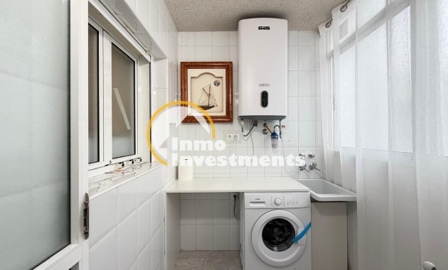 Resale - Apartment - Torrevieja - Playa del Cura