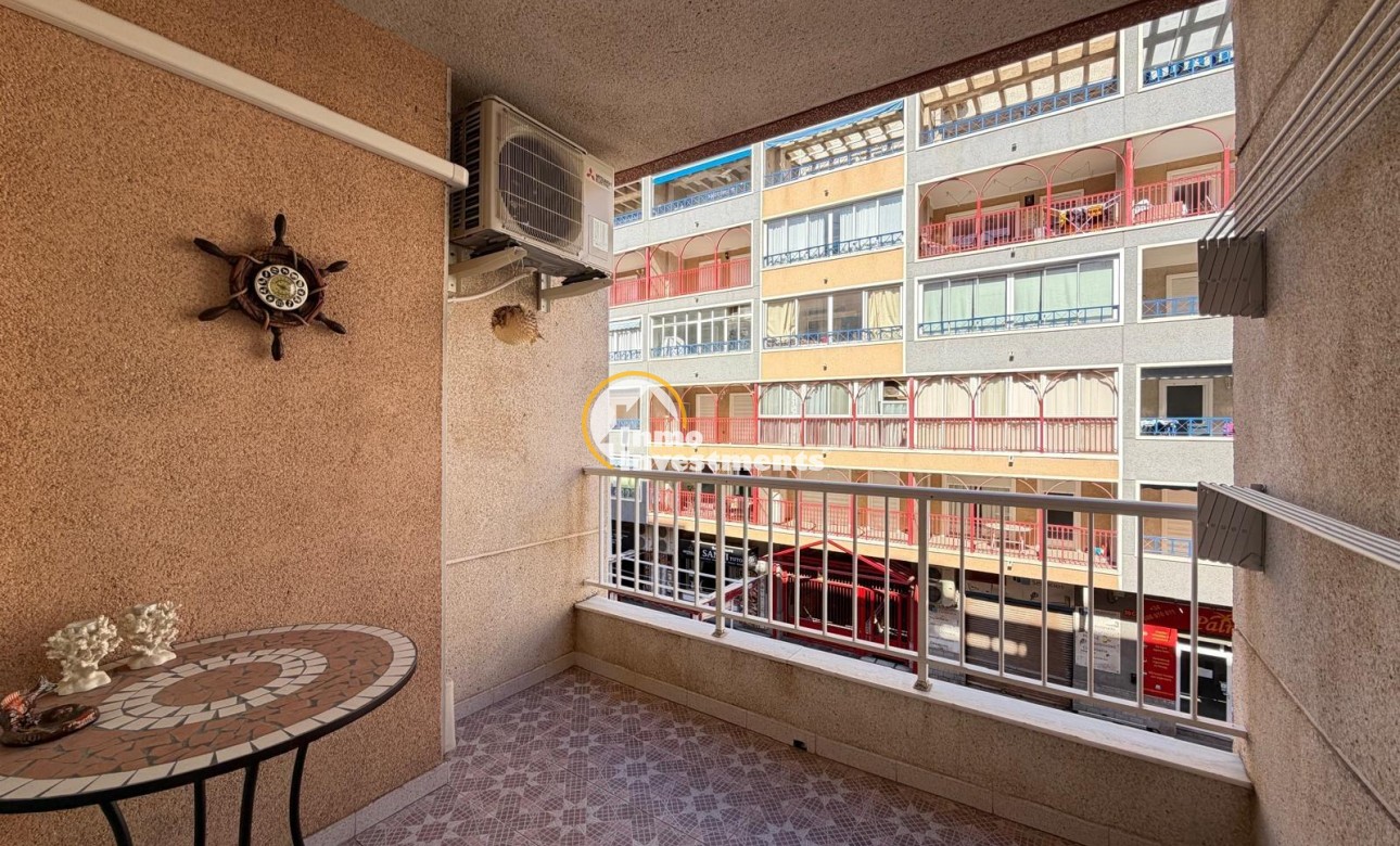 Resale - Apartment - Torrevieja - Playa del Cura