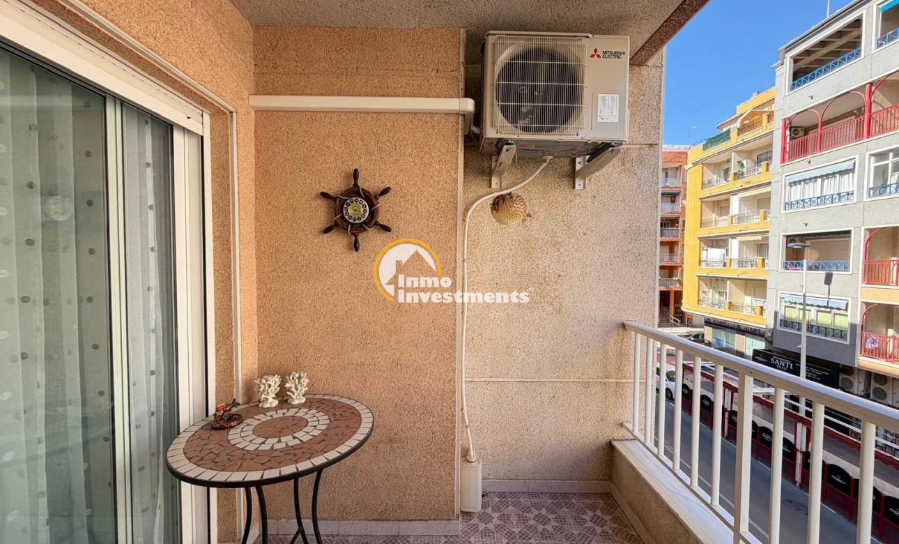 Resale - Apartment - Torrevieja - Playa del Cura