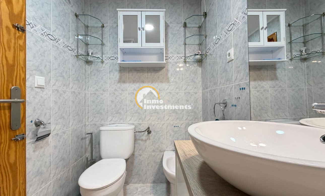 Resale - Apartment - Torrevieja - Playa del Cura