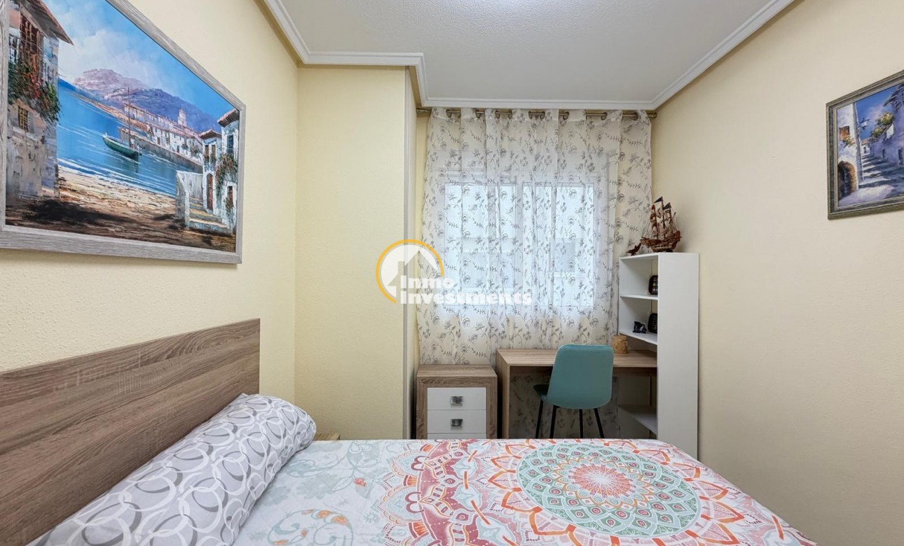 Resale - Apartment - Torrevieja - Playa del Cura