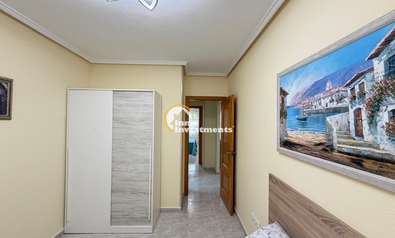 Resale - Apartment - Torrevieja - Playa del Cura