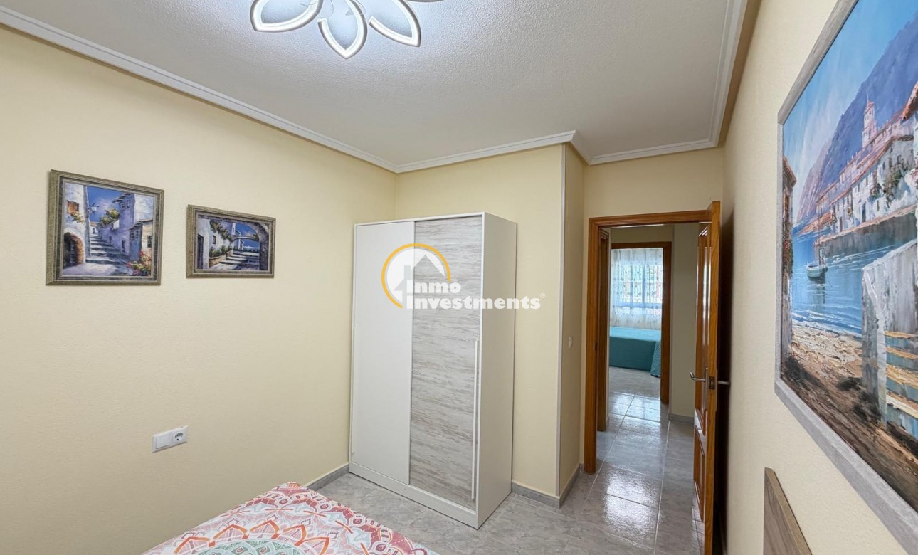 Resale - Apartment - Torrevieja - Playa del Cura