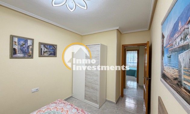 Resale - Apartment - Torrevieja - Playa del Cura