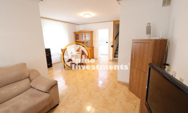 Reventa - Chalet independiente - Torrevieja - El Limonar