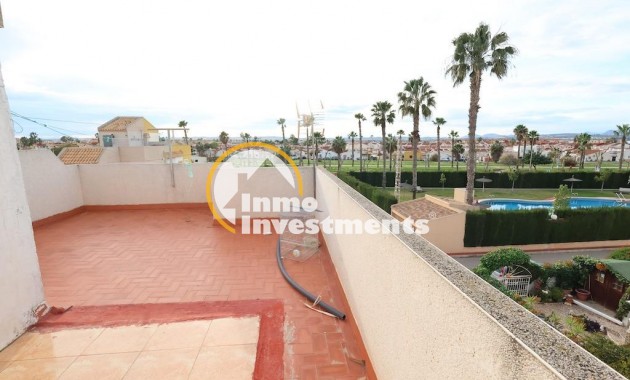 Reventa - Chalet independiente - Torrevieja - El Limonar